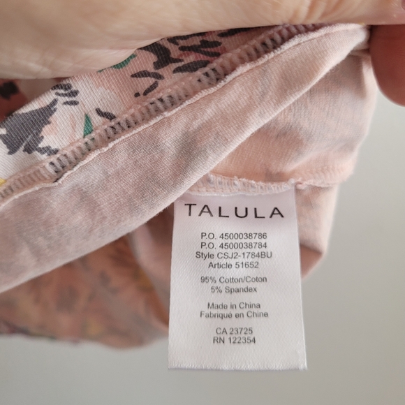 ARITZIA talula pink floral print high neck crop top size small - Picture 3 of 4